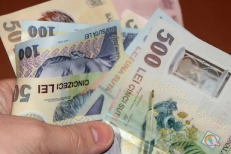 Foto Donațiile de Paște ale credincioșilor din Râmnicu Vâlcea, furate de un bucureștean