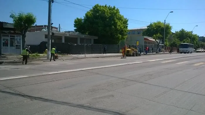 Foto Afaceriştii de pe Râului  se revoltă. Din nou