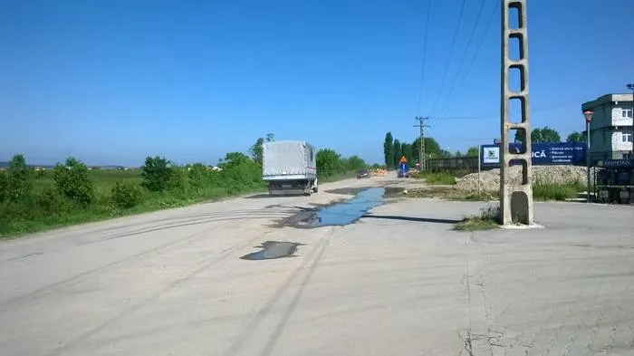 Foto Afaceriştii de pe Râului  se revoltă. Din nou
