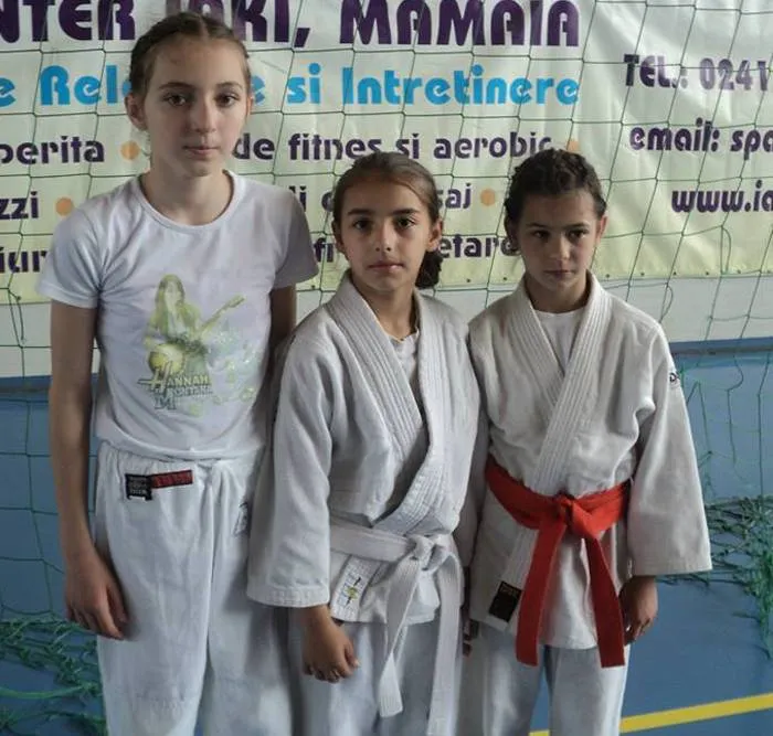 Argint (foto, în stânga) şi Vladu (dreapta) au luat din nou medalii