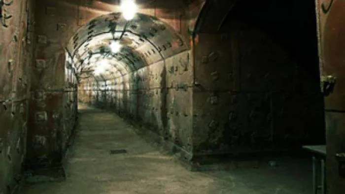 Foto Reţea secretă de tuneluri în Craiova