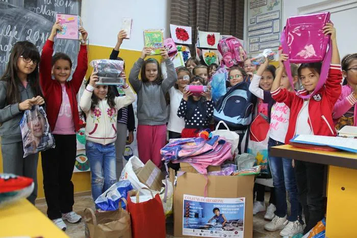 Foto «Colecta de rechizite» a ajuns la final