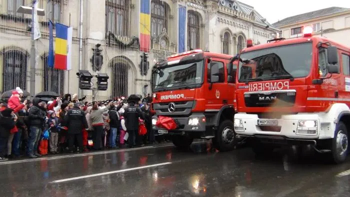 Foto Ziua Naţională, sărbătorită la Craiova fără primar