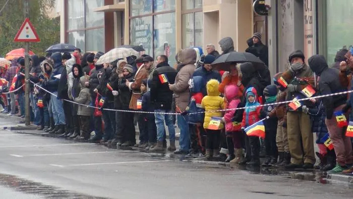 Foto Ziua Naţională, sărbătorită la Craiova fără primar