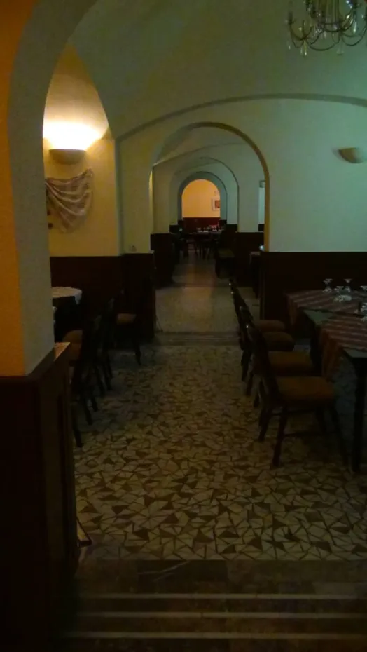 Foto Tradiţia Românească revine la Crama Restaurantului Militar