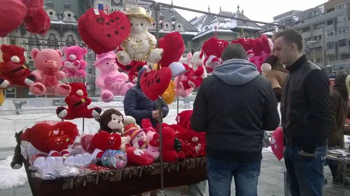 Foto Valentine‘s Day şi Sâmbăta Morţilor