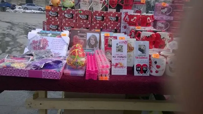 Foto Valentine‘s Day şi Sâmbăta Morţilor