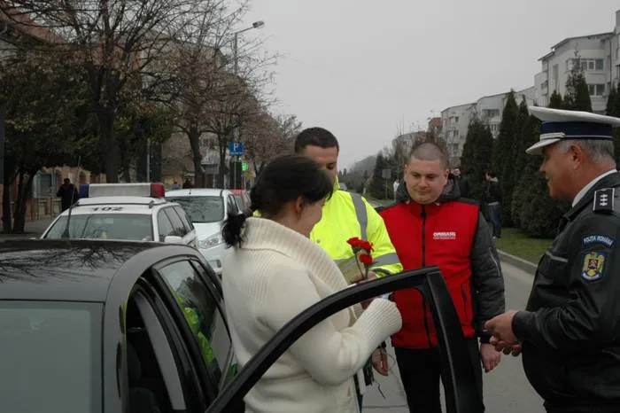 Foto Şoferiţele, luate la ochi