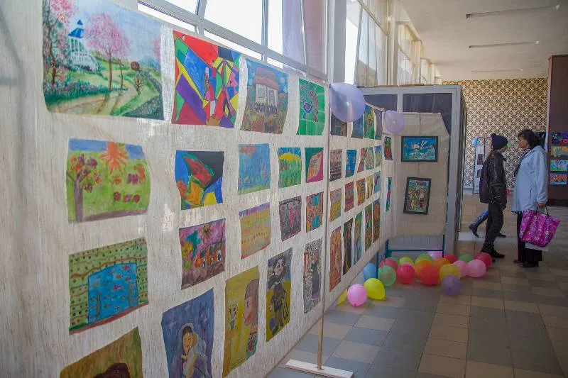 Foto Salonul de Pictură ”Arte Mici”