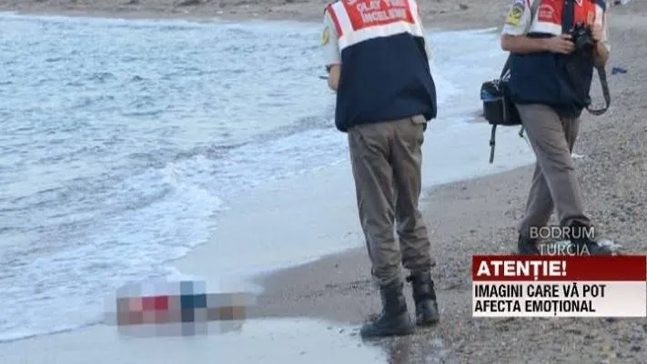 Foto CRIZA IMIGRANŢILOR. Fotografia unui sirian de 3 ani, mort înecat, face un ocol trist al lumii
