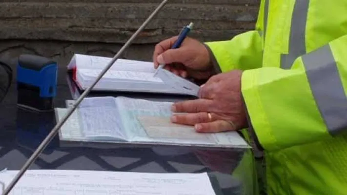 Foto CODUL RUTIER se schimbă din nou: Veşti bune pentru şoferi: se reduce perioada de suspendare a permisului