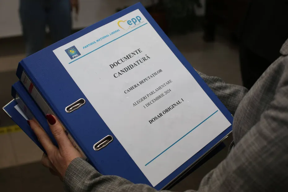 Foto PNL Dolj a depus candidaturile pentru Parlamentul României