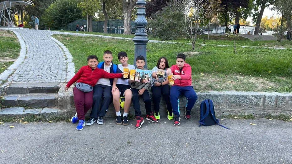 Foto „Hands for a green future”, proiect ERASMUS derulat la Școala „Mihai Viteazul” din Craiova 