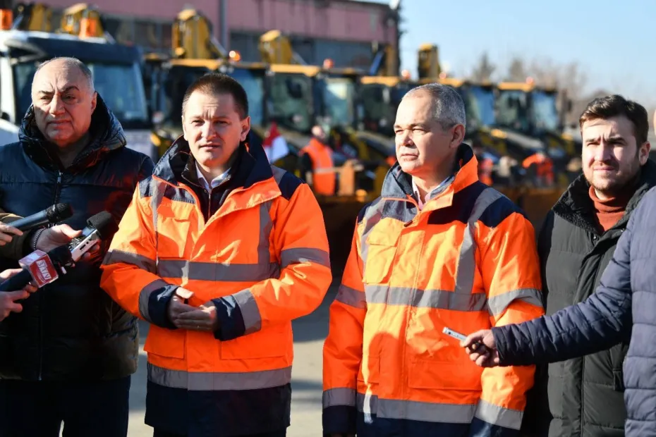 Foto CJ Dolj deține una dintre cele mai moderne baze de intervenții pentru deszăpezire