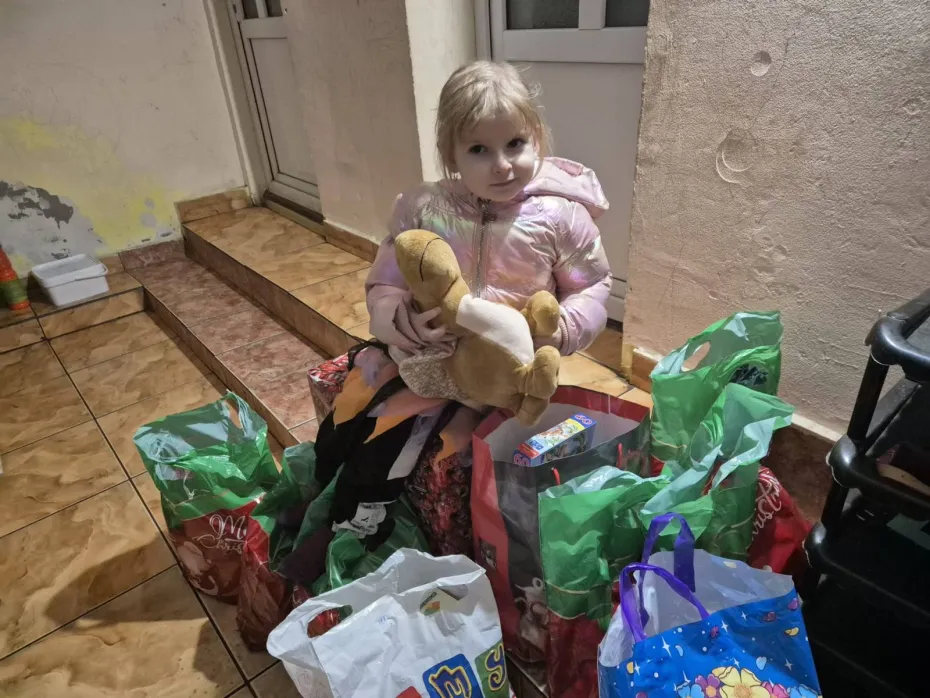 Foto Polițiștii doljeni au fost spiridușii lui Moș Crăciun 