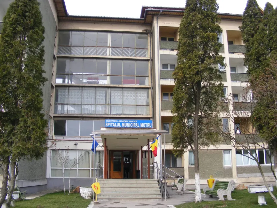 Foto Spitalele din Filiași și Motru primesc fonduri pentru modernizarea laboratoarelor de microbiologie