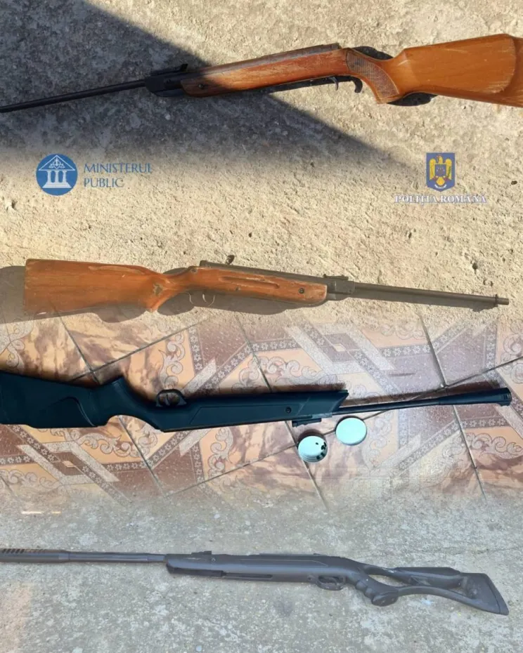Foto Percheziții în Maglavit, Unirea și Poiana Mare – Arme neautorizate ridicate