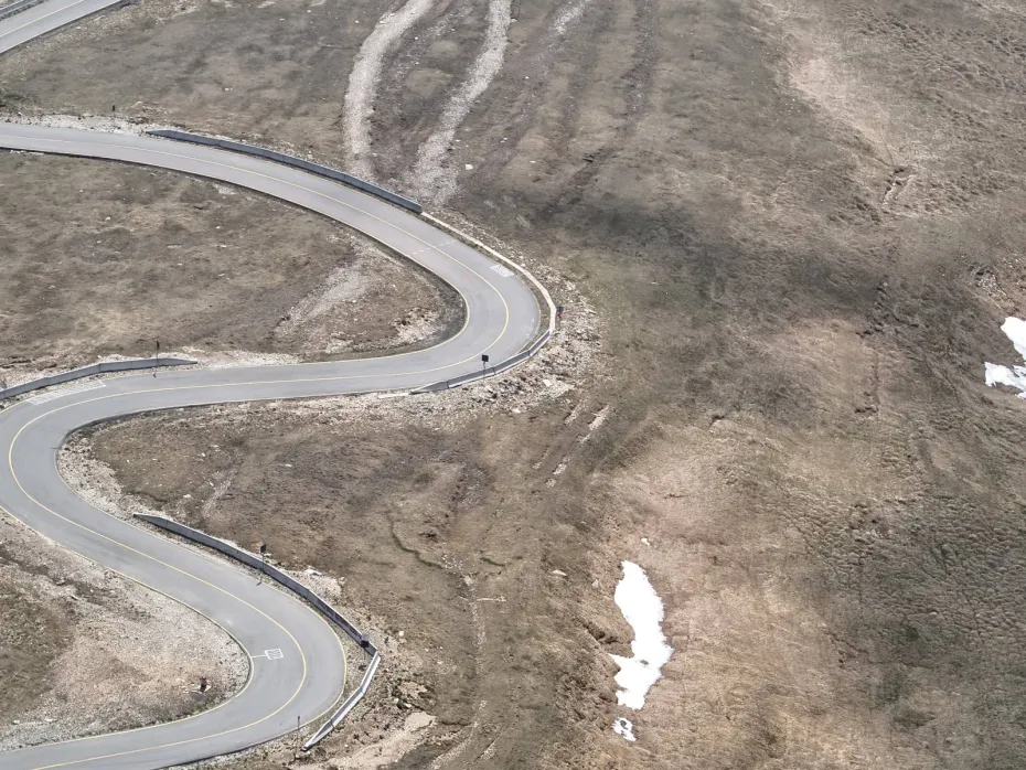 Foto Se redeschide Transalpina 