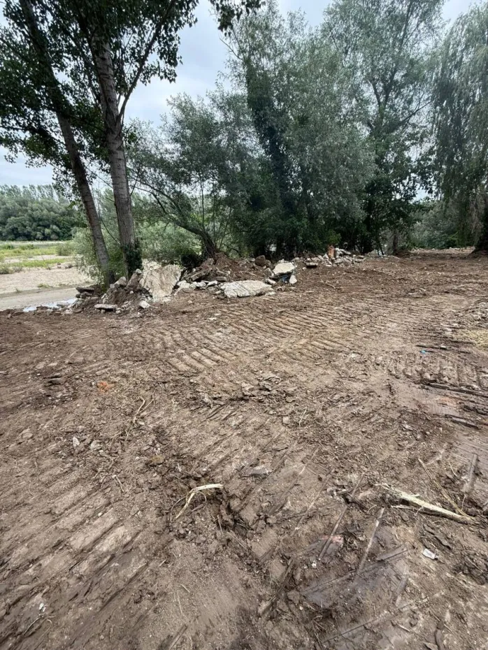 Foto Lucrări neautorizate în zona Sohodol și Dolj, sancționate conform Legii Apelor