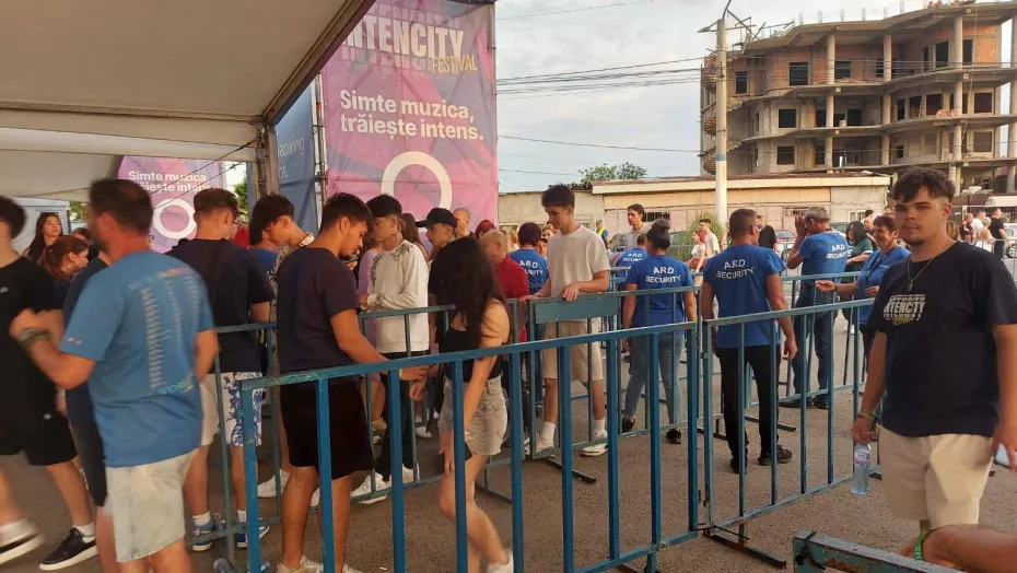 Foto Voluntariatul la Intencity – O tradiție ce unește generații