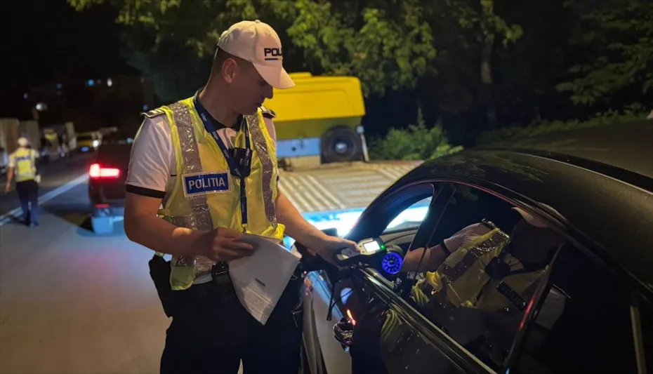 Foto Mai puține accidente, mai multe vieți salvate. Munca polițiștilor rutieri
