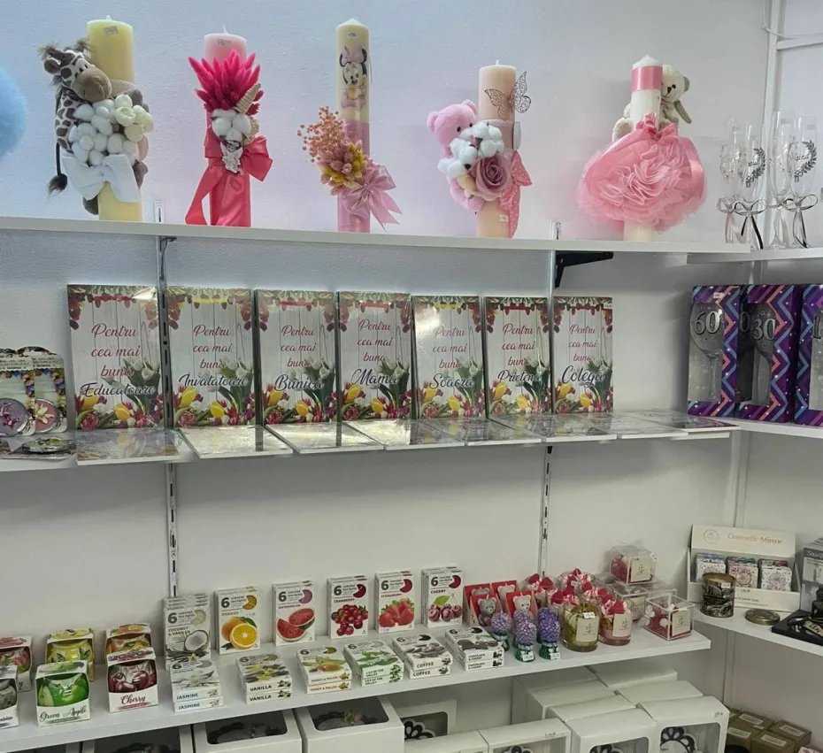Foto INTERVIU | Când un vis devine afacere. Anca și Magazinul de cadouri Craiova