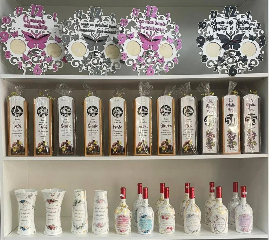Foto INTERVIU | Când un vis devine afacere. Anca și Magazinul de cadouri Craiova
