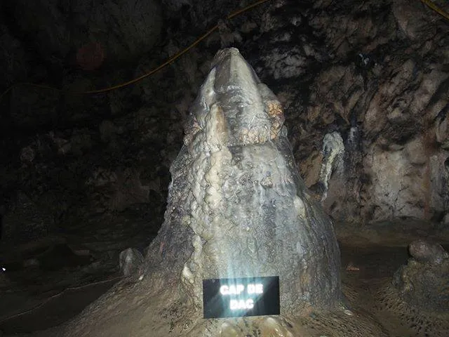Foto În inima muntelui: Polovragi, între mister și natură
