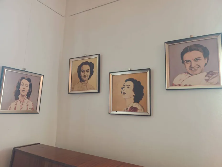 Foto CRAIOVA: Portrete memorabile ale Mariei Tănase, expuse la Galeriile Cromatic