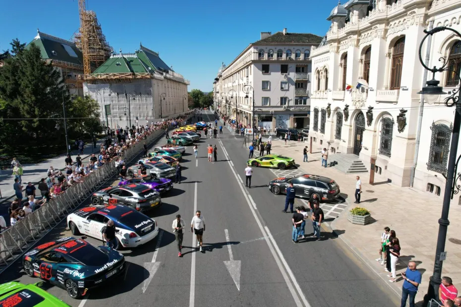 Foto Craiova, pe harta Gumball 3000. Raliul internațional al supermașinilor