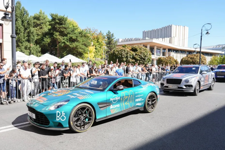 Foto Craiova, pe harta Gumball 3000. Raliul internațional al supermașinilor