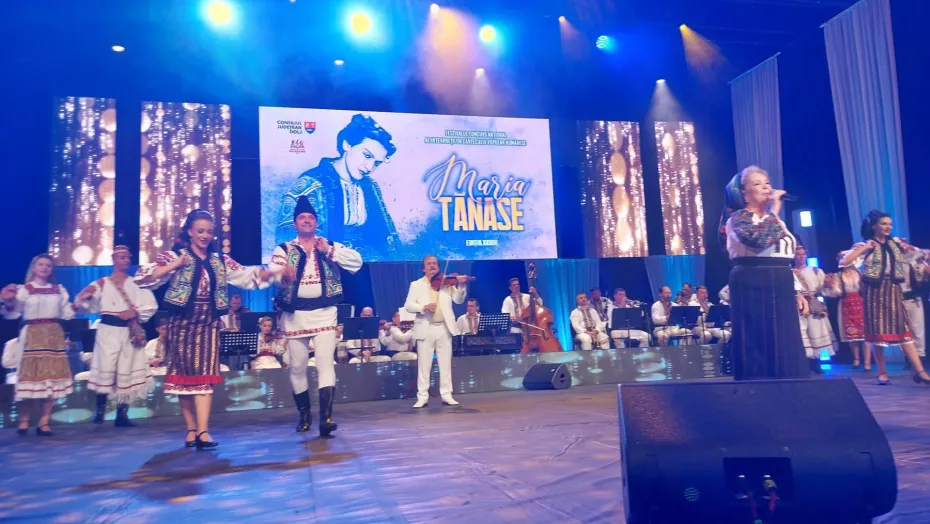 Foto Debut de poveste la Festivalul „Maria Tănase”