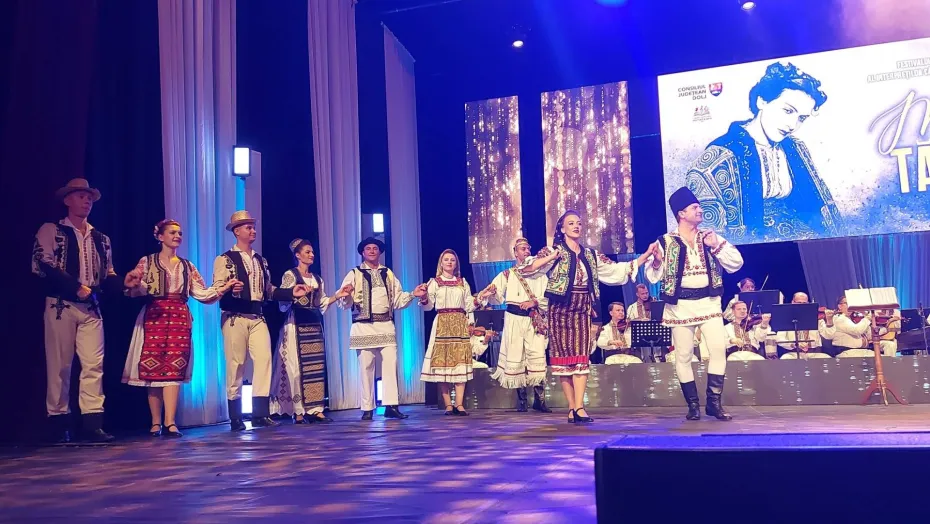Foto Debut de poveste la Festivalul „Maria Tănase”