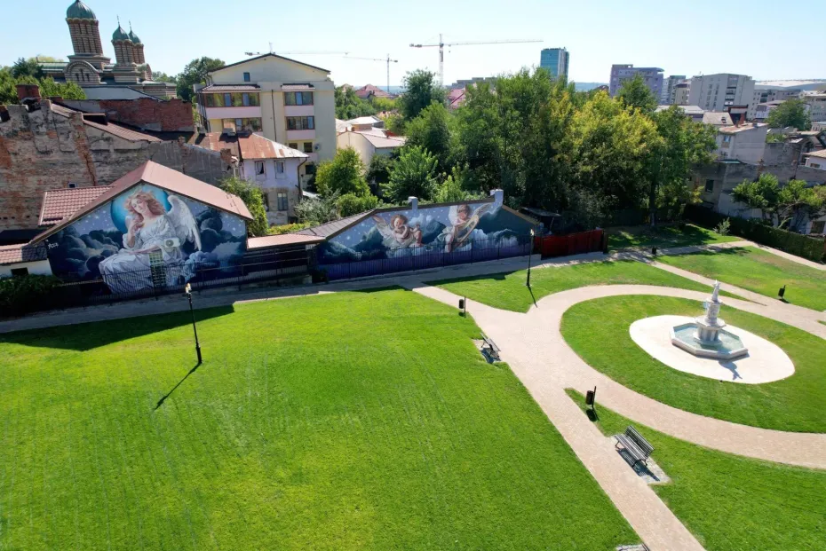 Foto Un nou parc s-a deschis în Craiova, chiar lângă Biserica Madona Dudu