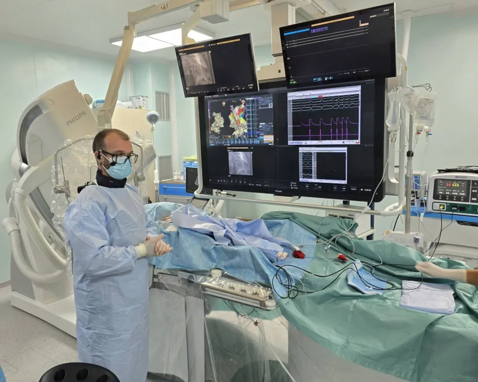Foto Clinica de Cardiologie a SCJU Craiova are o sală nouă de aritmologie de ultimă generație 