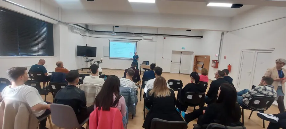Foto Facultatea de Educație Fizică și Sport a Universității din Craiova a sărbătorit 35 de ani de existență printr-o conferință internațională de excepție