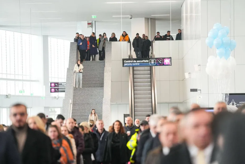Foto A fost ianugurat noul terminal al Aeroportului Internațional Craiova