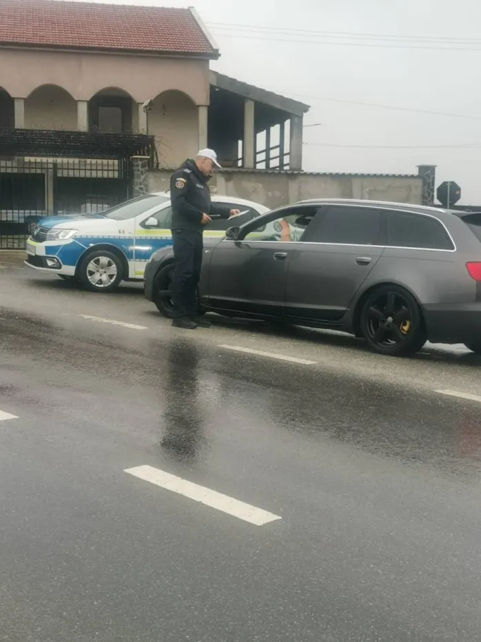 Foto Zeci de amenzi și permise suspendate în urma controalelor rutiere din județul Dolj