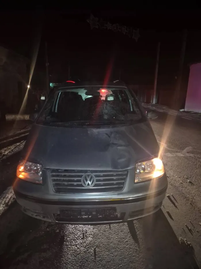 Foto Femeie rănită grav după ce a fost lovită de o mașină pe DN 56A, la Maglavit