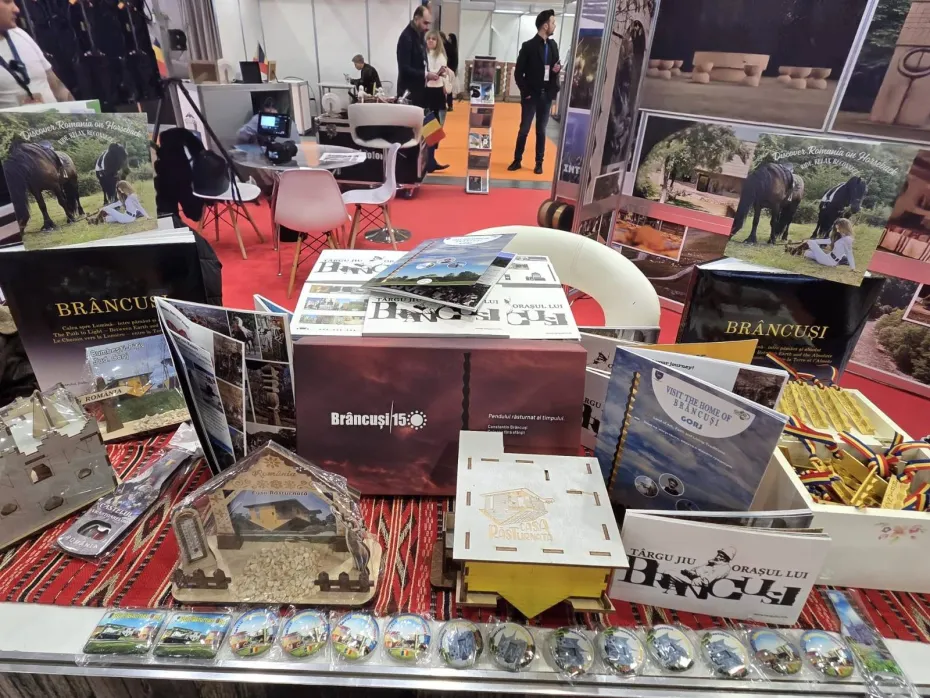 Foto Județul Gorj, promovat la Târgul de Turism din Sofia-Bulgaria