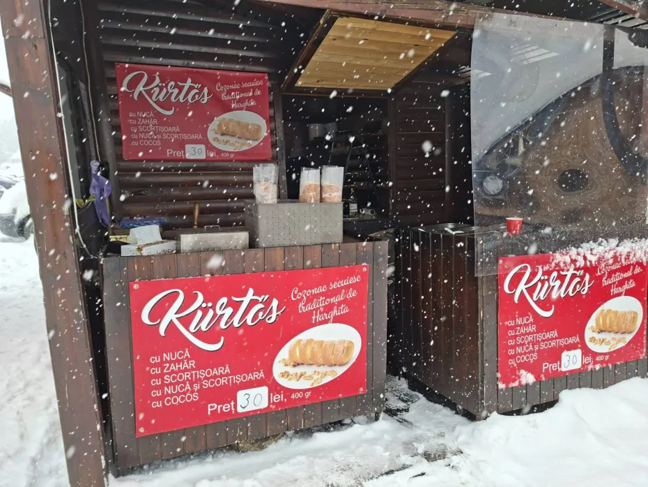 Foto Vacanță de schi pentru toate vârstele, lecții, săniuș și distracție la Rânca