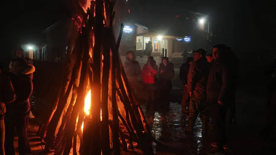Foto Focurile primăverii. Lăsatul secului de brânză, tradiții vii în satele Olteniei 
