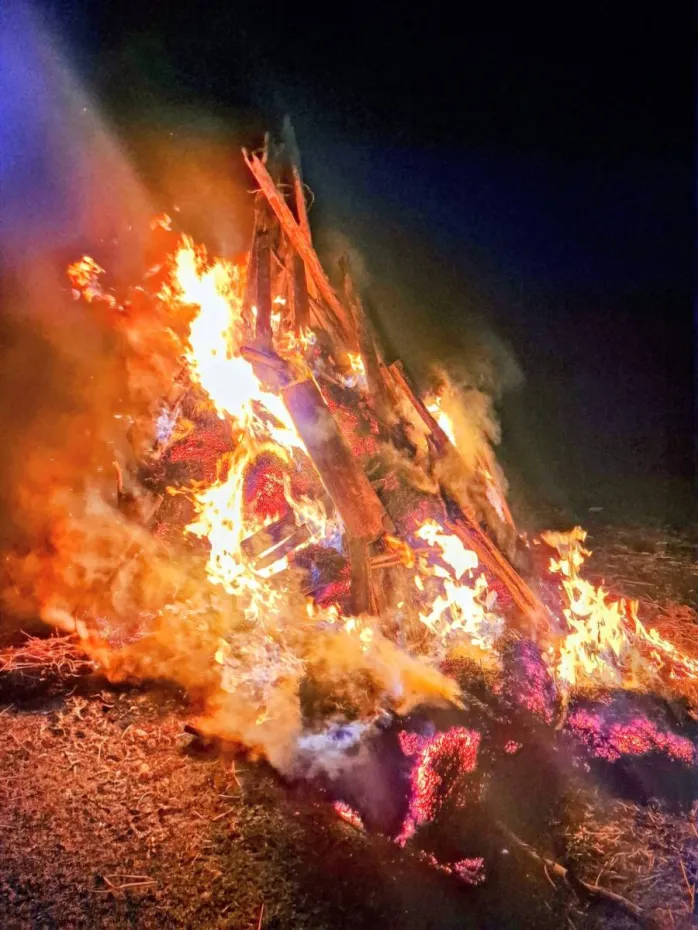Foto Focurile primăverii. Lăsatul secului de brânză, tradiții vii în satele Olteniei 