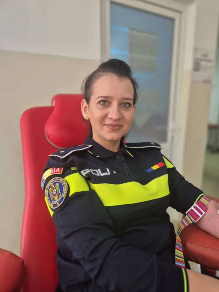 Foto Solidaritate în acțiune. Polițiștii doljeni donează sânge de Ziua Poliției Române