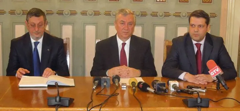 Foto Centru acvatic şi de agrement, la Craiova