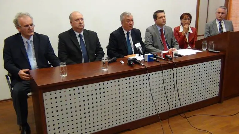 Foto Două noi centre din cadrul SCJU Craiova vor salva vieţile oltenilor