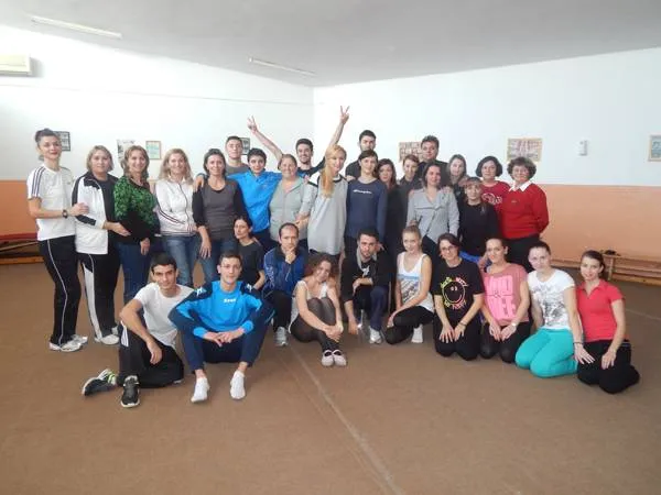 Foto Studenţi şi profesori au învăţat împreună
