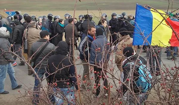 Foto Craioveni In infernul de la Pungeşti
