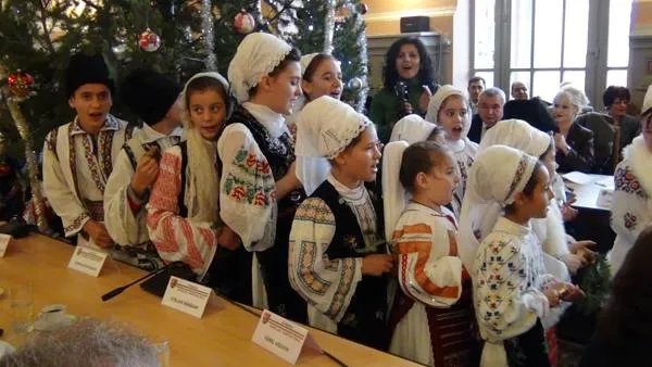 Foto Colinde şi rectificări de buget