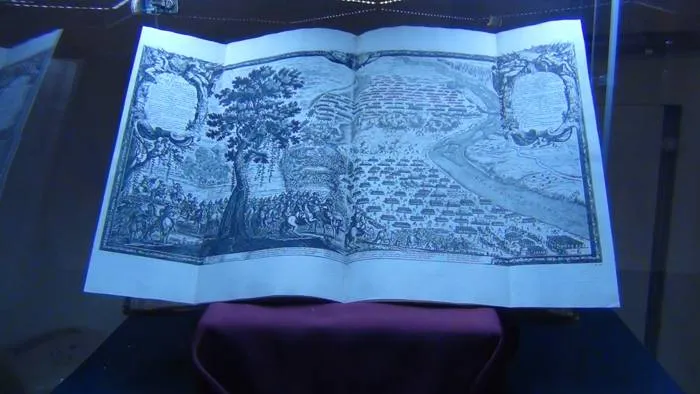 Foto «Raritaţi din Colecţia Muzeului Olteniei», o expoziţie emblematică